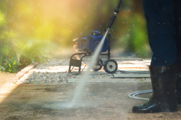 Best Warehouse Cleaning  in Burt, MI